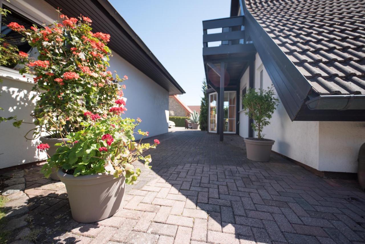 Ferienwohnungen Hofmann Zingst Exteriör bild