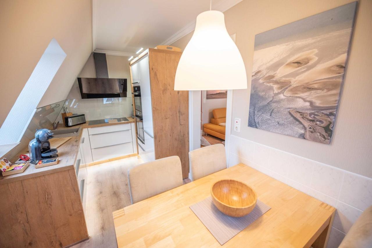 Ferienwohnungen Hofmann Zingst Exteriör bild